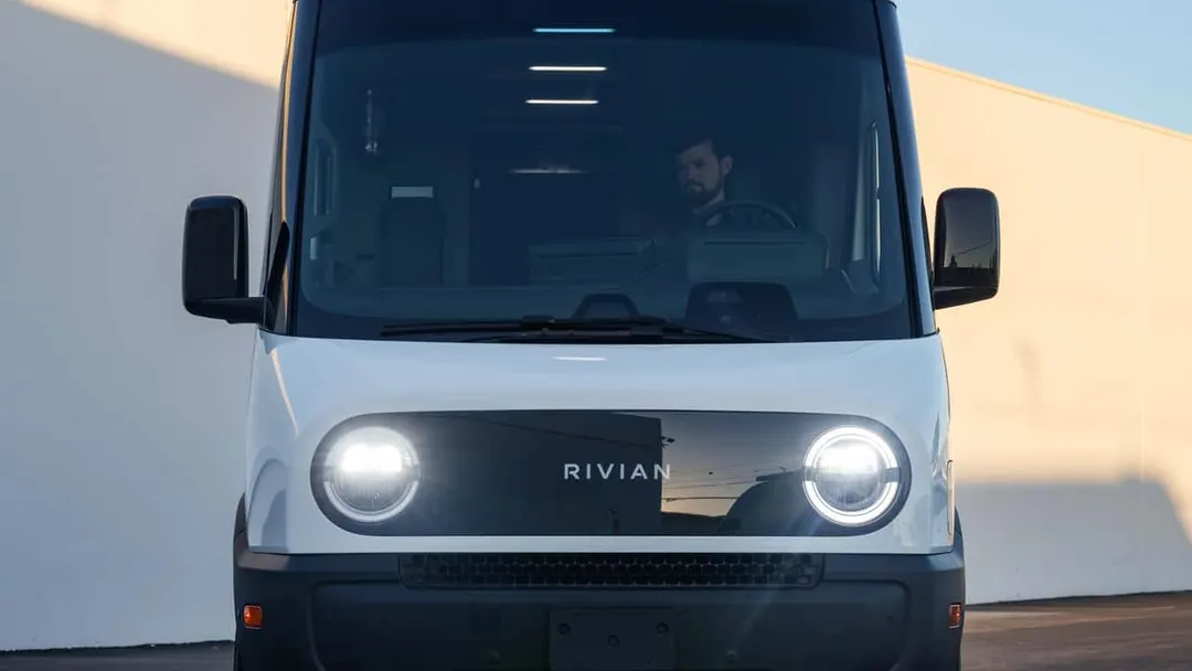 Rivian продала больше фургонов, чем R1S и R1T вместе взятых