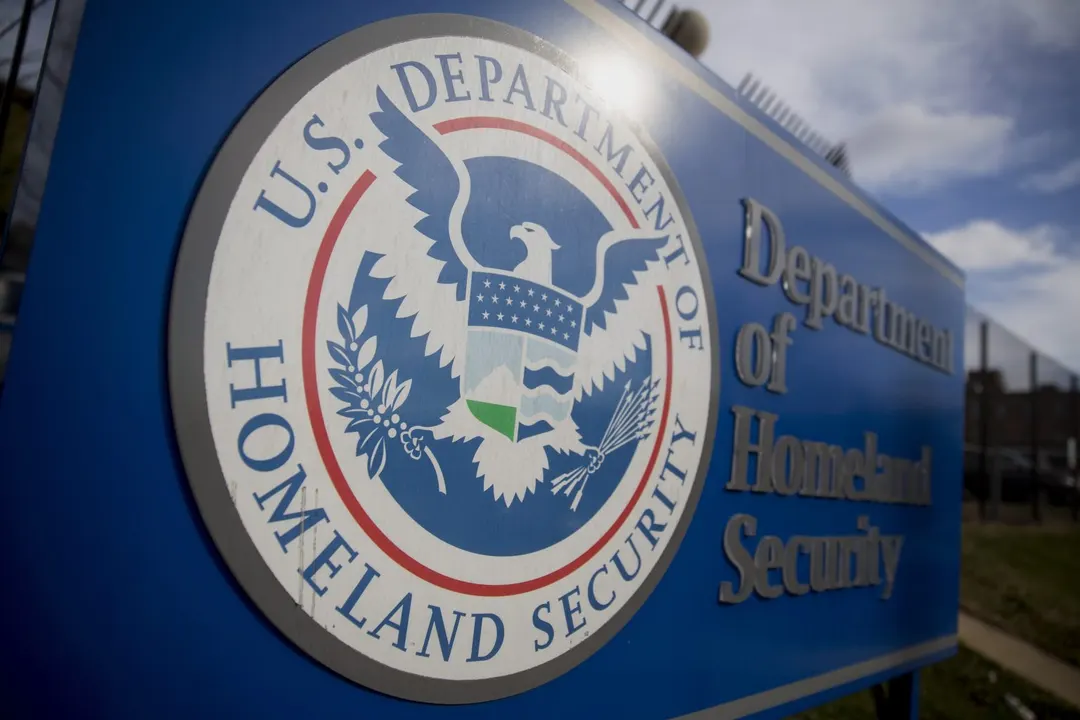 DHS заключила контракт на $2,7 млрд с Carahsoft в обход конкуренции