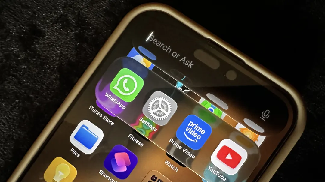 iOS 27.2 дала управлять доступом Siri AI к приложениям