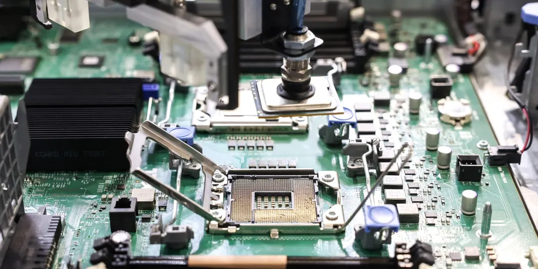 Anthropic в S-1 назвала зависимость от чипов TSMC с Тайваня риском